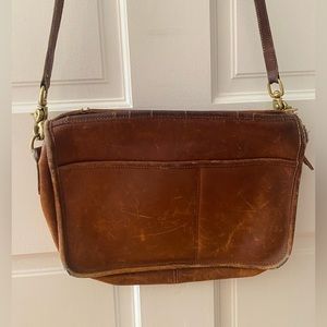 Coach leather crossbody purse, good condition